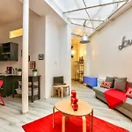 08 - Design Flat Republique